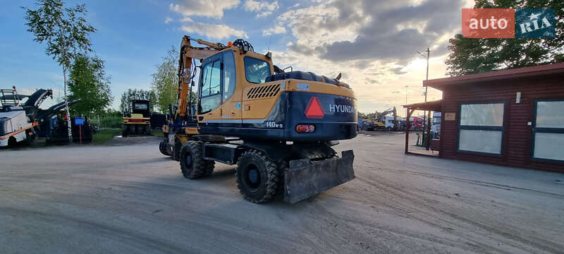Колесный экскаватор Hyundai R 140LS-9 2013 в Одессе