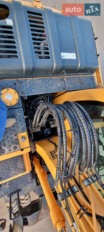 Колесный экскаватор Hyundai R 140LS-9 2013 в Одессе