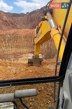 Гусеничный экскаватор Hyundai R 320 LC 2008 в 