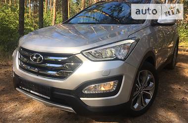 Внедорожник / Кроссовер Hyundai Santa FE 2014 в Киеве