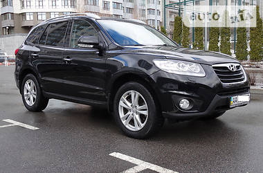 Внедорожник / Кроссовер Hyundai Santa FE 2011 в Киеве