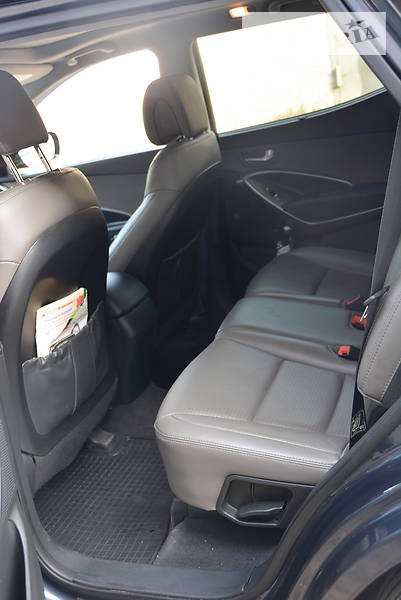 Позашляховик / Кросовер Hyundai Santa FE 2014 в Сваляві