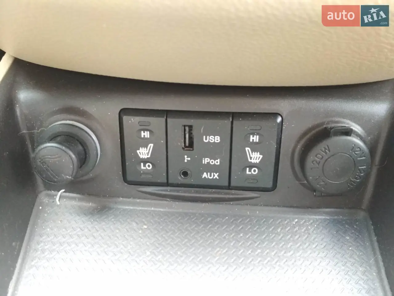 2010 Hyundai Santa Fe - мініатюра 7
