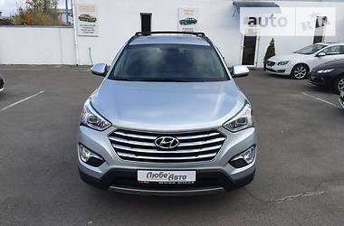 Внедорожник / Кроссовер Hyundai Santa FE 2015 в Киеве