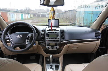 Внедорожник / Кроссовер Hyundai Santa FE 2010 в Новгород-Северском