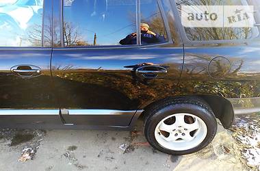 Внедорожник / Кроссовер Hyundai Santa FE 2006 в Киеве