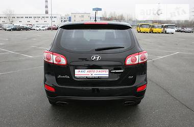 Позашляховик / Кросовер Hyundai Santa FE 2010 в Києві