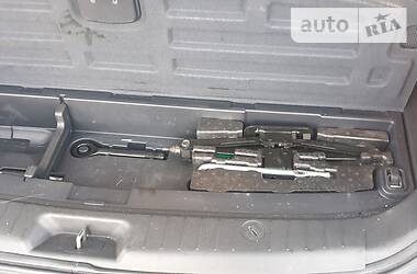 Позашляховик / Кросовер Hyundai Santa FE 2007 в 