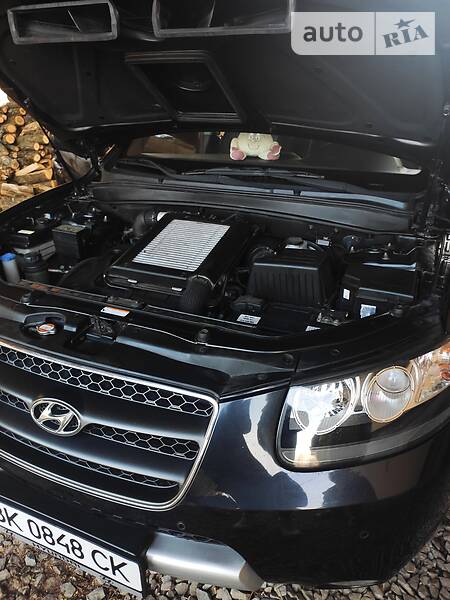 Позашляховик / Кросовер Hyundai Santa FE 2007 в Рівному