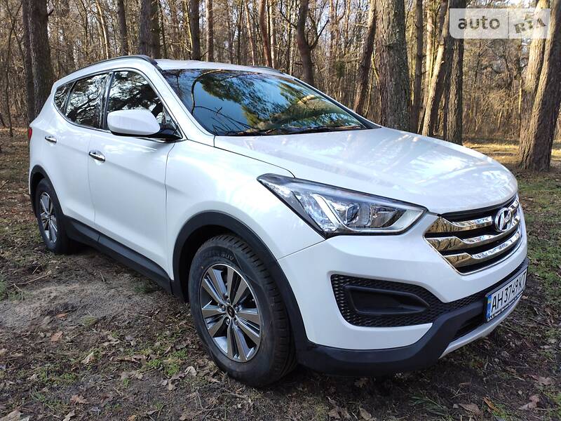 Позашляховик / Кросовер Hyundai Santa FE 2014 в Києві