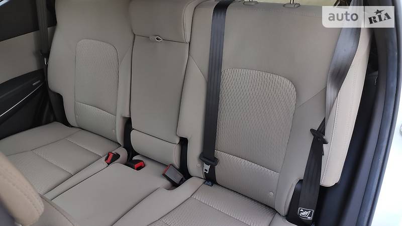 Позашляховик / Кросовер Hyundai Santa FE 2014 в Києві
