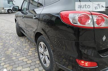 Позашляховик / Кросовер Hyundai Santa FE 2012 в 