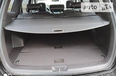 Позашляховик / Кросовер Hyundai Santa FE 2012 в 
