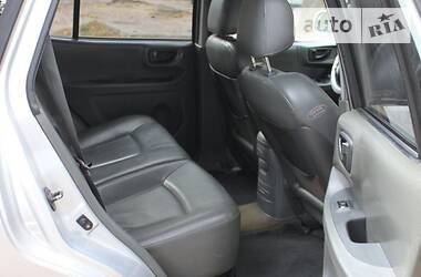 Позашляховик / Кросовер Hyundai Santa FE 2002 в 