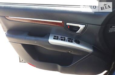 Позашляховик / Кросовер Hyundai Santa FE 2007 в 