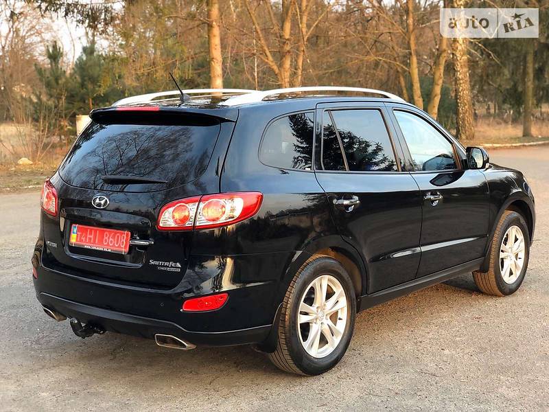 Універсал Hyundai Santa FE 2010 в Радивиліві