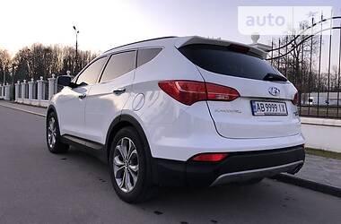 Внедорожник / Кроссовер Hyundai Santa FE 2015 в Виннице