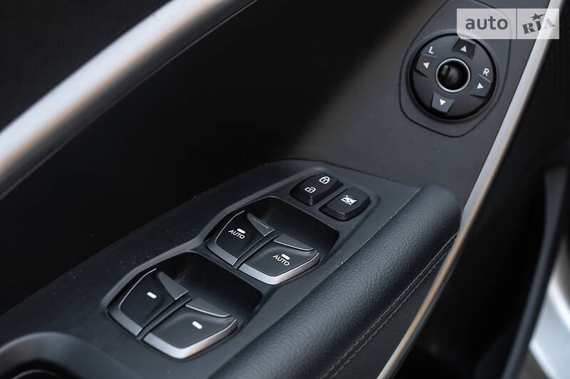 Позашляховик / Кросовер Hyundai Santa FE 2015 в Івано-Франківську фото 22 Позашляховик / Кросовер Hyundai Santa FE 2015 в Івано-Франківську