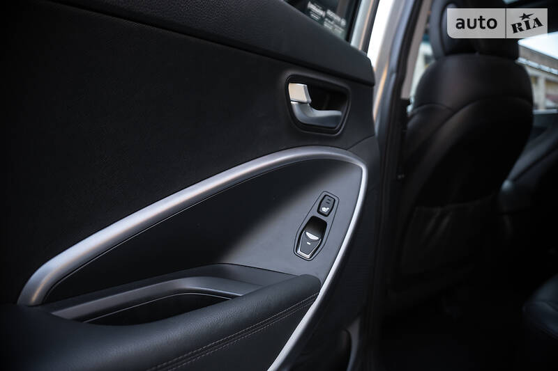 Позашляховик / Кросовер Hyundai Santa FE 2015 в Івано-Франківську фото 29 Позашляховик / Кросовер Hyundai Santa FE 2015 в Івано-Франківську