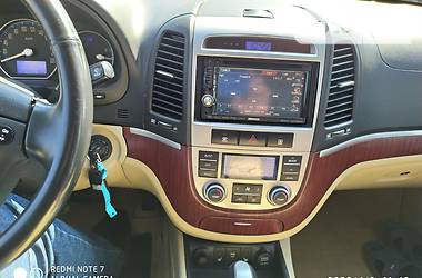 Позашляховик / Кросовер Hyundai Santa FE 2008 в 