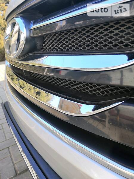 Внедорожник / Кроссовер Hyundai Santa FE 2013 в Одессе