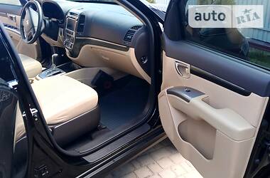 Позашляховик / Кросовер Hyundai Santa FE 2010 в 