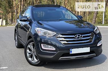 Позашляховик / Кросовер Hyundai Santa FE 2015 в 