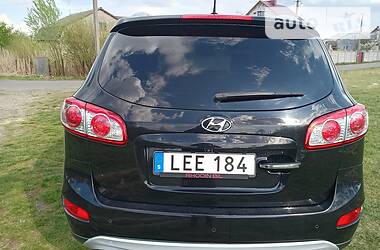 Позашляховик / Кросовер Hyundai Santa FE 2010 в 