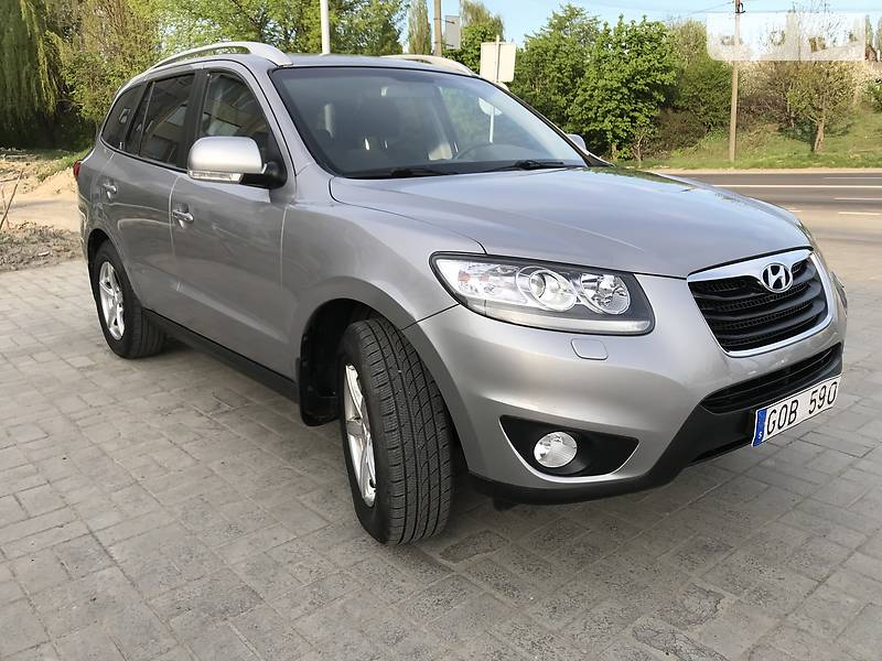 Внедорожник / Кроссовер Hyundai Santa FE 2011 в Луцке