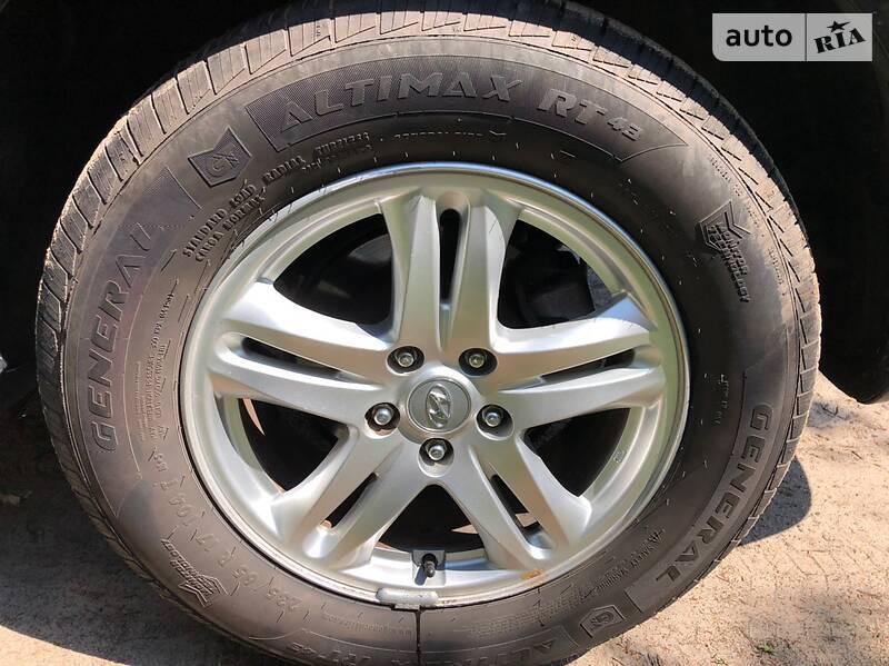 Позашляховик / Кросовер Hyundai Santa FE 2012 в Києві