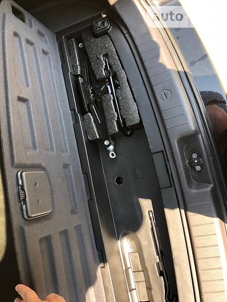 Позашляховик / Кросовер Hyundai Santa FE 2012 в Києві