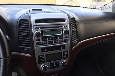 Позашляховик / Кросовер Hyundai Santa FE 2008 в 