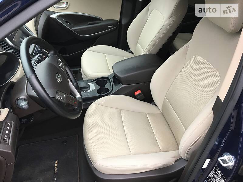 Позашляховик / Кросовер Hyundai Santa FE 2016 в Києві