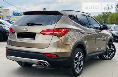 Внедорожник / Кроссовер Hyundai Santa FE 2013 в Харькове