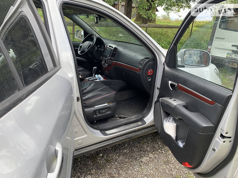 Позашляховик / Кросовер Hyundai Santa FE 2008 в Сколе