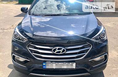 Внедорожник / Кроссовер Hyundai Santa FE 2017 в Киеве