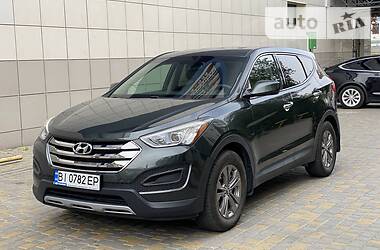 Внедорожник / Кроссовер Hyundai Santa FE 2014 в Кременчуге