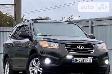 Внедорожник / Кроссовер Hyundai Santa FE 2010 в Одессе