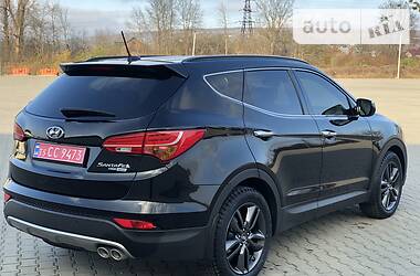 Внедорожник / Кроссовер Hyundai Santa FE 2013 в Черновцах