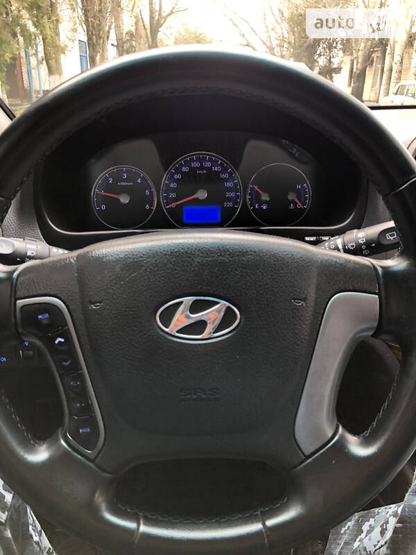Внедорожник / Кроссовер Hyundai Santa FE 2012 в Умани