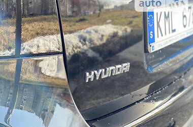 Внедорожник / Кроссовер Hyundai Santa FE 2011 в Ивано-Франковске