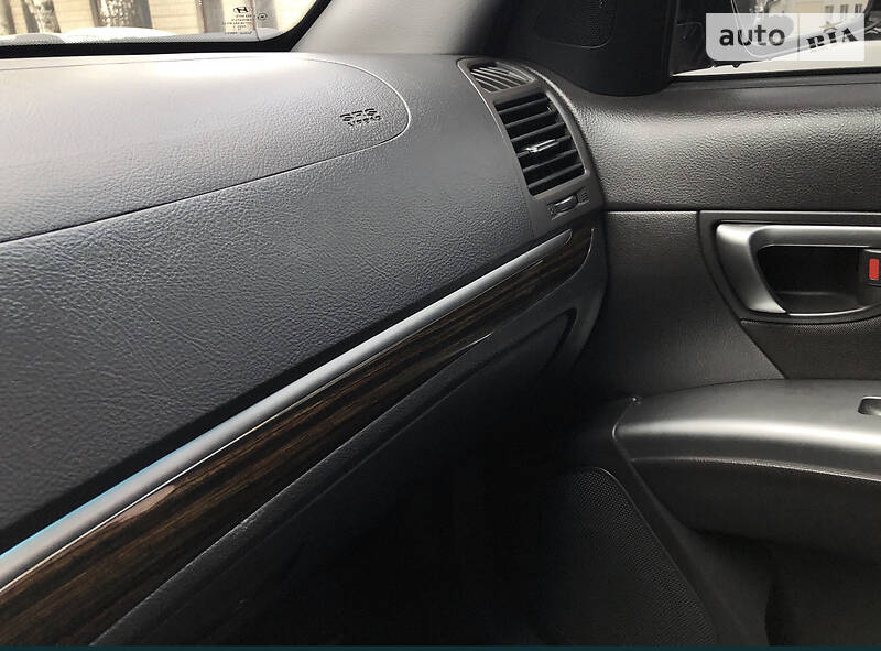 Внедорожник / Кроссовер Hyundai Santa FE 2012 в Умани