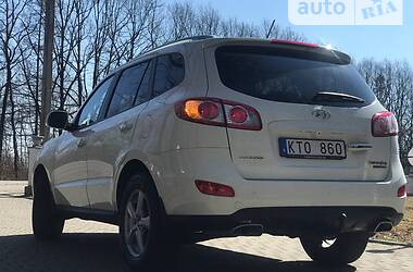 Внедорожник / Кроссовер Hyundai Santa FE 2010 в Ивано-Франковске