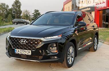 Позашляховик / Кросовер Hyundai Santa FE 2019 в Черкасах