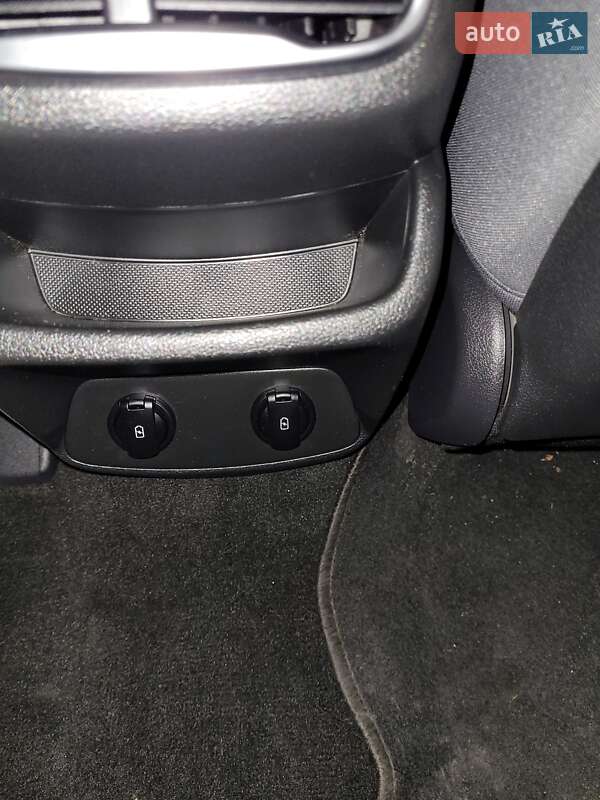 Позашляховик / Кросовер Hyundai Santa FE 2018 в Коломиї