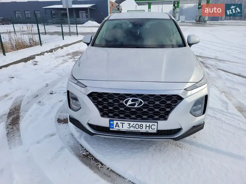Hyundai Santa FE