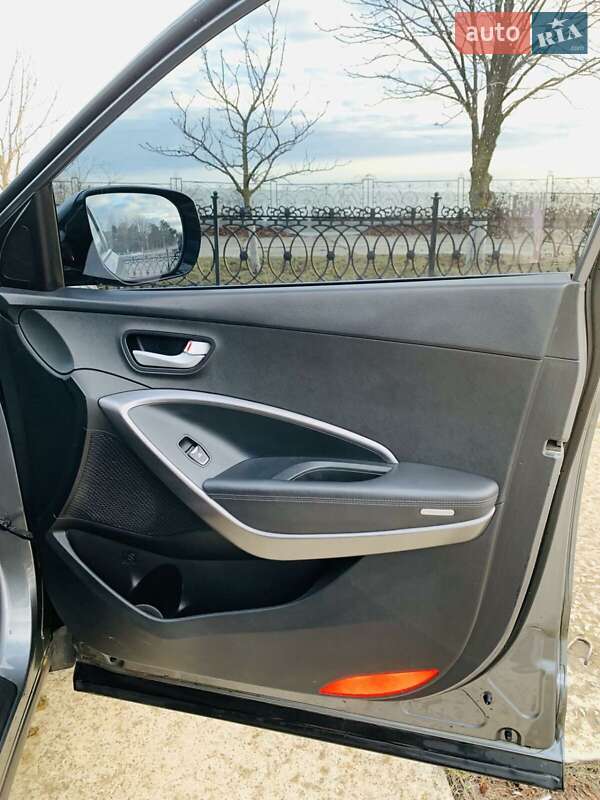 Позашляховик / Кросовер Hyundai Santa FE 2013 в Очакові