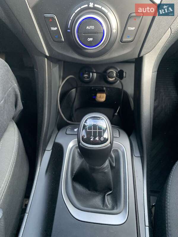 Позашляховик / Кросовер Hyundai Santa FE 2013 в Очакові