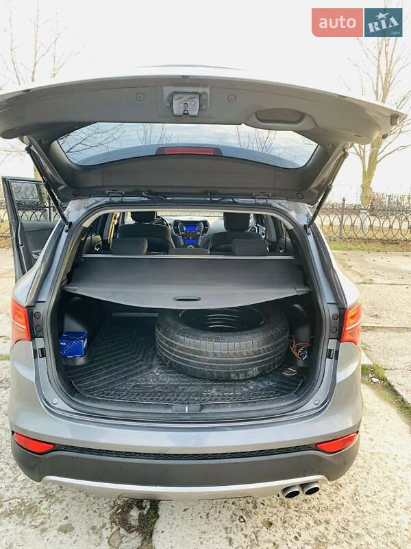 Позашляховик / Кросовер Hyundai Santa FE 2013 в Очакові