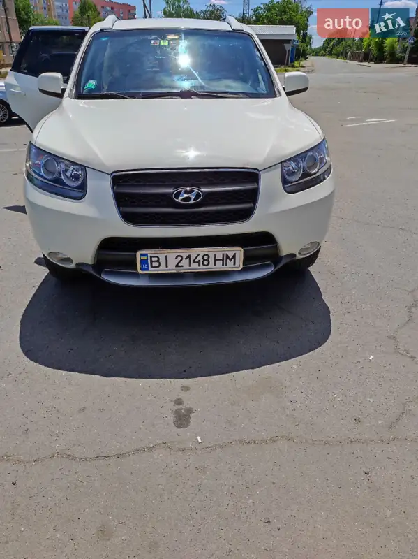Hyundai Santa FE